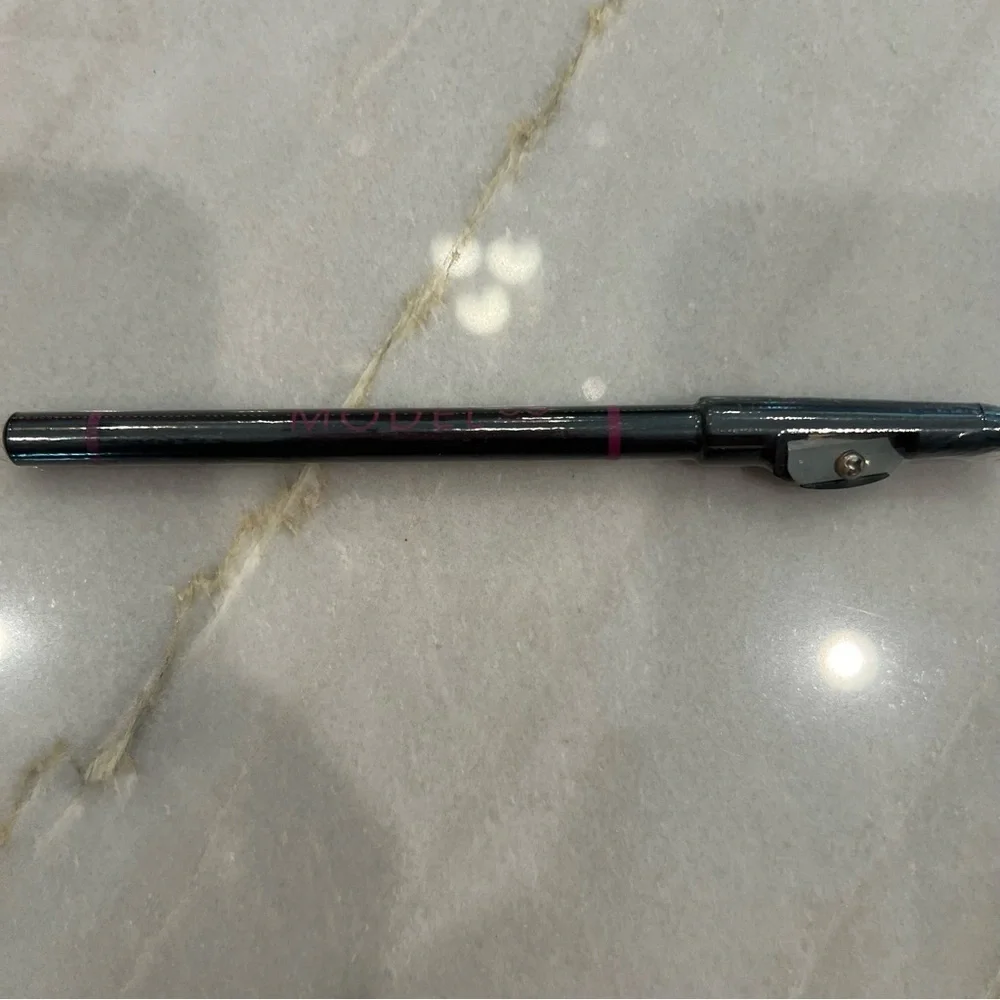 NEW⛱️Model Co. - Eyeliner with Built In Sharpener in Black